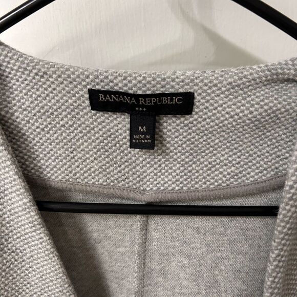 Banana Republic Light Gray Women's Cardigan - Picture 4 of 6